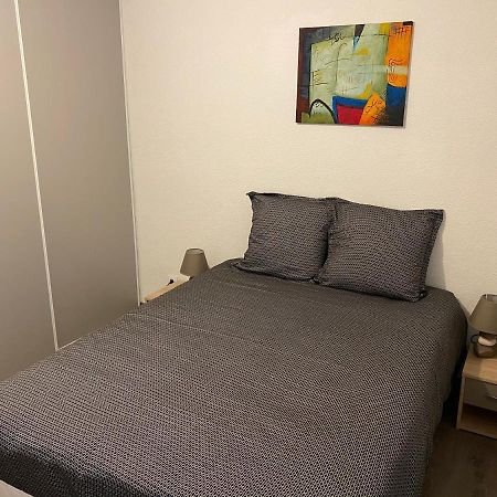 La Bâtisse de Chabot n°8 Apartamento Montluçon Exterior foto